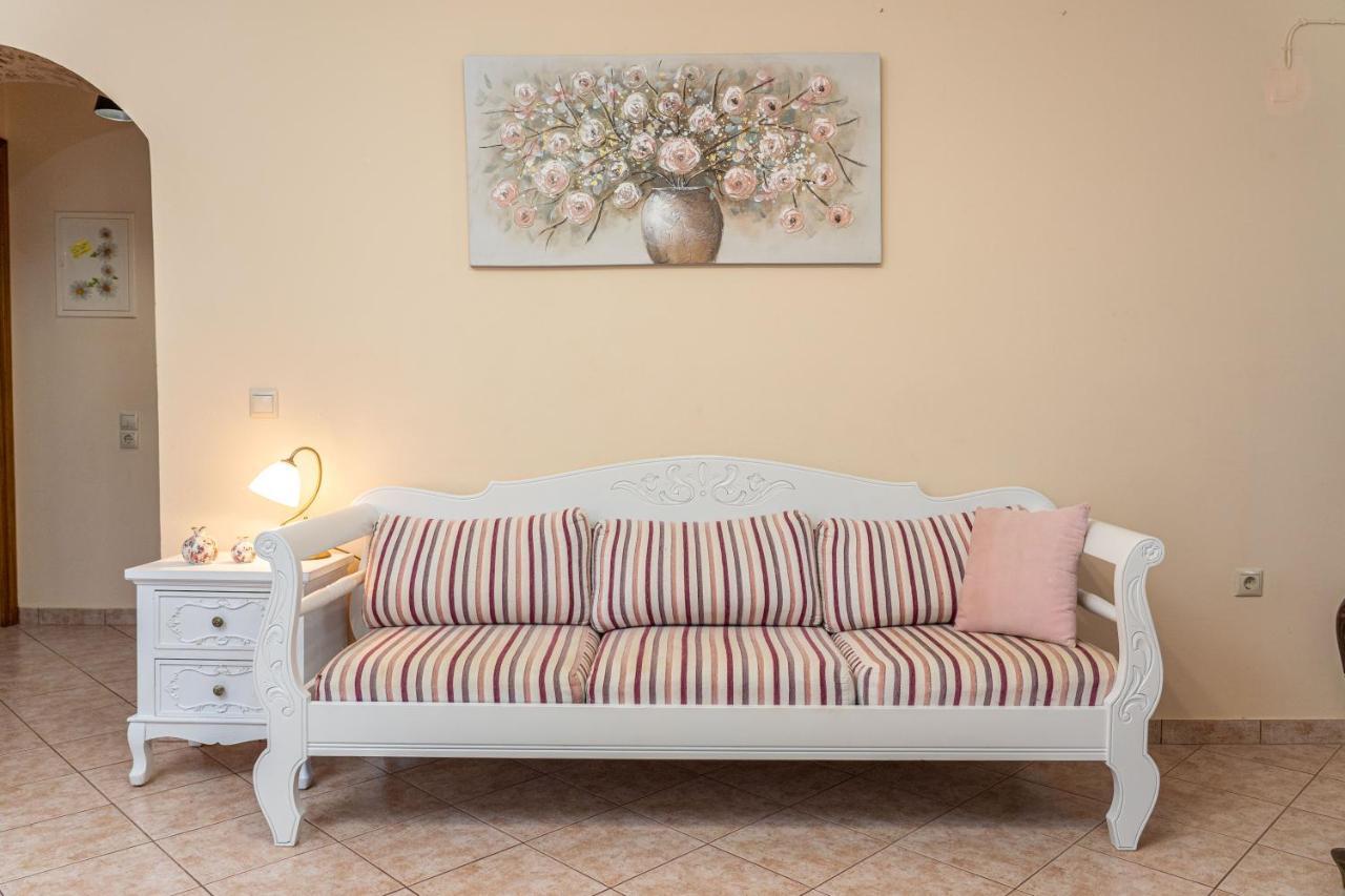 Artemis Superb 2 Bedroom Apartment 700 M Away From The Beach Minia Zewnętrze zdjęcie