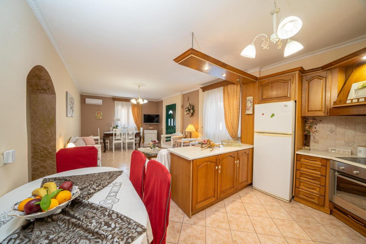 Artemis Superb 2 Bedroom Apartment 700 M Away From The Beach Minia Zewnętrze zdjęcie