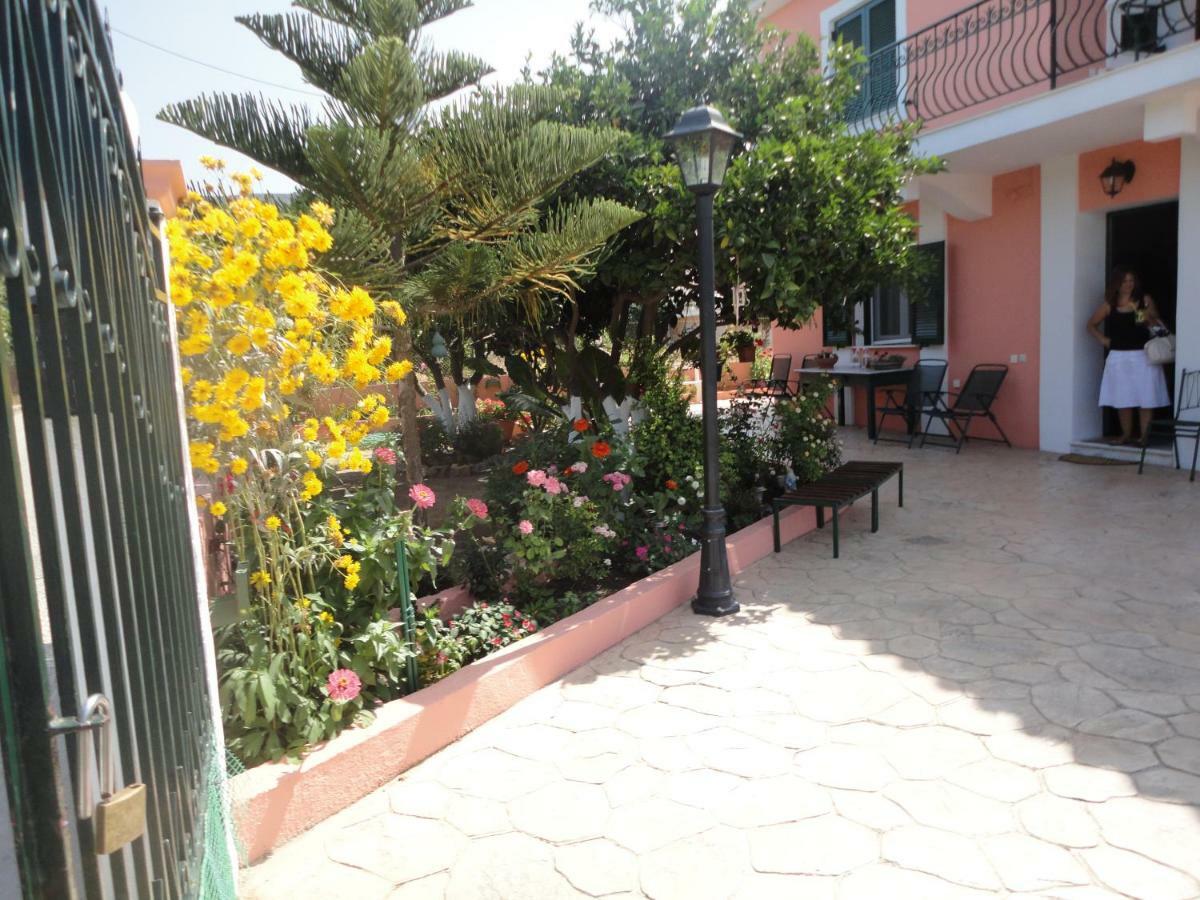 Artemis Superb 2 Bedroom Apartment 700 M Away From The Beach Minia Zewnętrze zdjęcie